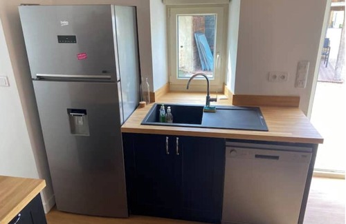 Arnage House | House close to circuit/garage, parking, garden