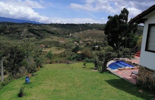 Villa de Leyva House | house colors of the mountain