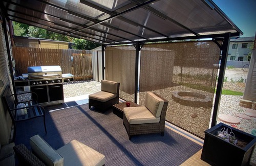 Holladay House | House/Duplex w/mountain views in Holladay. Mins away from outdoor recreation.