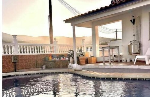 Churriana Villa | House Famara, in Malaga for family and friends pool