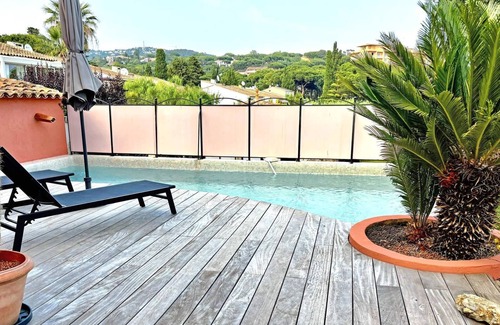 Plage de la Garonnette House | House for 4/5 people - Private pool - Air conditioning - WiFi - Beach - Sainte Maxime