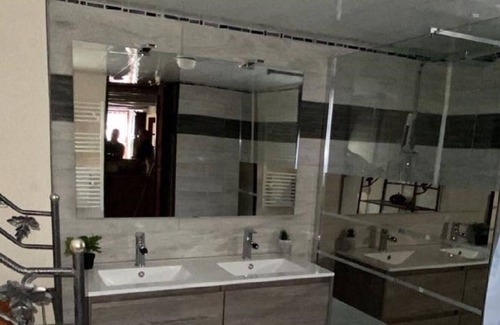 Illartein Ski Chalet | House in the woods with private pool