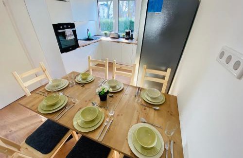 Lippstadt House | House l 10 Beds l 5 Bedrooms l 4 Bathrooms l WI-FI
