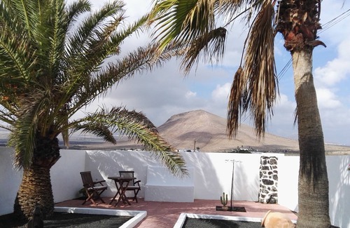 Las Cabreras Apartment | House Las Palmeras Lantharote