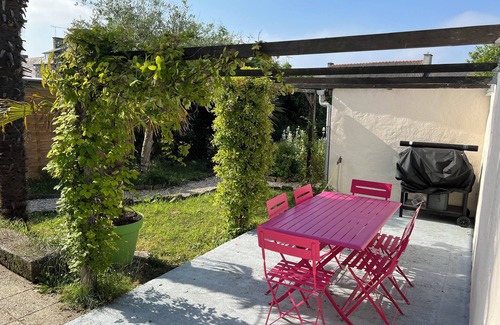 Ille-et-Vilaine House | House on the Cancale/Mont-Saint-Michel coastline, ideal for families.