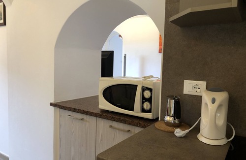 Magliolo House | House on two levels in Liguria -sea view (6-7 places)