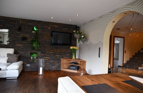 Meckenheim House | House Respirada NRW Wellness area, whirlpool, gym, sauna