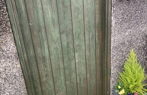 Larne House | House - Sleeps 4 with Cozy Fireplace