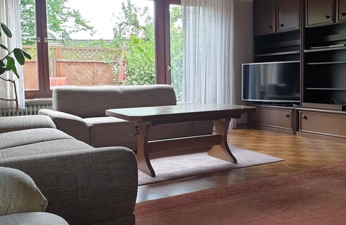 Leonberg Apartment | House Thea near Stuttgart