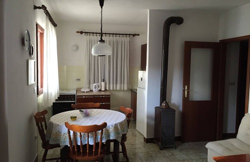 Stomorska House | House Vanesa (108381-K1) - Stomorska - island Solta