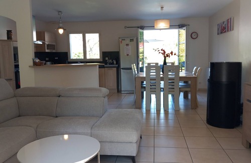 Argentat House | HOUSE WITH HEATED SWIMMING POOL* ON THE BANKS OF THE DORDOGNE WIFI OFFERED