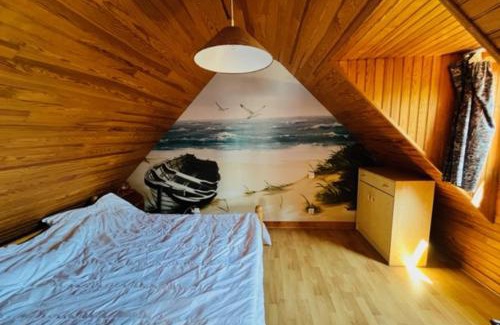 Penvins House | House with garden close to the sea