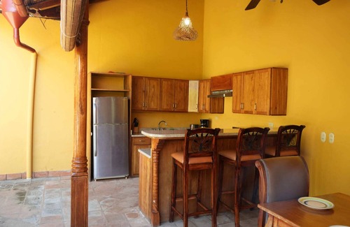 Granada House | House with Pool and Patio, Best Location. Historic Encounter in Granada