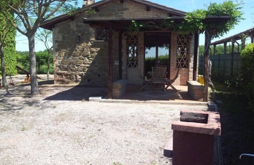 Torgiano House | House With Pool In A Wine Estate Close To Assisi And Perugia. Free WIFI