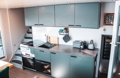 Tegel Apartment | Houseboat for 7 guests with 55m² in Berlin (265225)