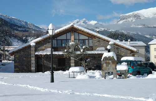 Puertolas House | Houses the Ribera. 4 pax superior. nº3