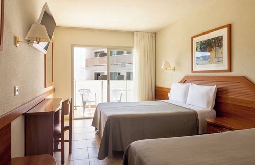 Lloret de Mar Hotel | htop Royal Star & SPA