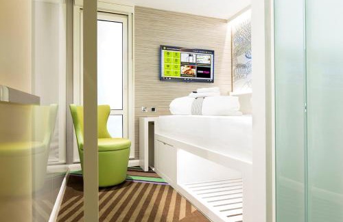 West End Hotel | hub Edinburgh City Centre - Haymarket
