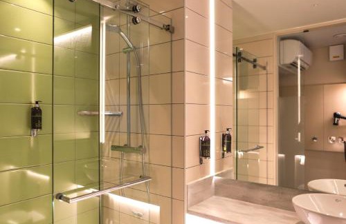 West End Hotel | hub Edinburgh City Centre - Haymarket