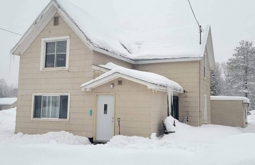 Hurley House | Hueckman Auction Hurley House