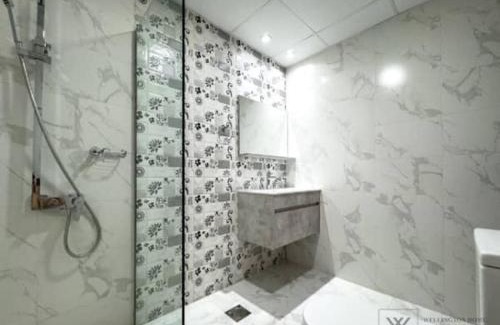 Al Barsha Apartment | Huge luxurious 1 bedroom