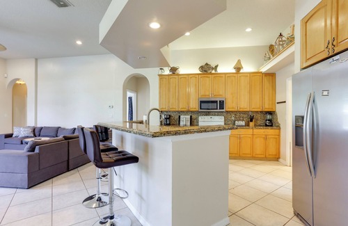 Hunt Club House | Huge Pool & Yard: Florida Family Home