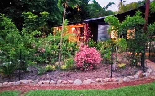 Carmoo House | Hull River Guesthouse Mission Beach