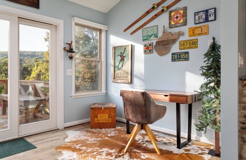 Lost River Cabin | Hummingbird Crossing - Lost River Cabin - Hot Tub, Sunsets & Stargazing