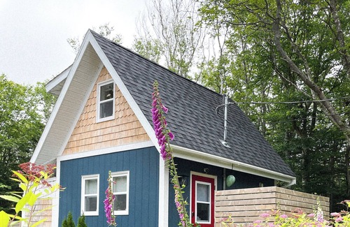 Yarmouth County House | Hummingbird House -- Tiny Home with Hot Tub