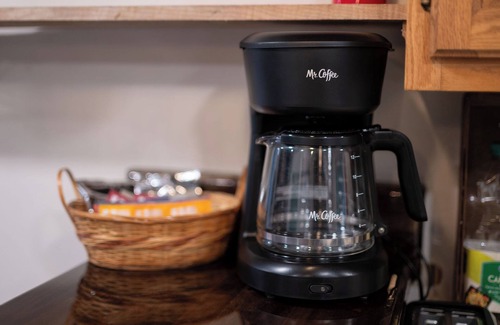 Skykomish Cabin | Hunts Hut: spa, riverfront view, generator, 15mi to ski hill!