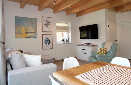 Eilsum House | Huus Fernleaf