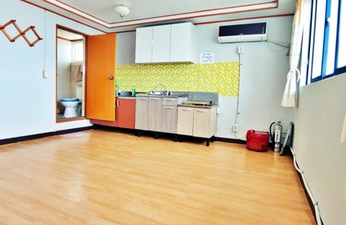 Hwaseong House | Hwaseong Gaetbeol Pension