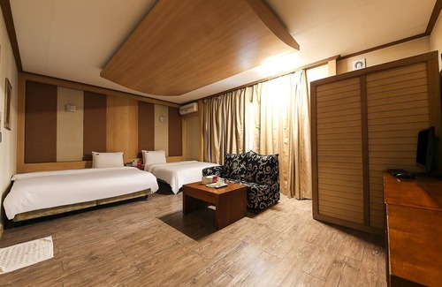 Hwaseong Hotel | Hwaseong Jes Hotel