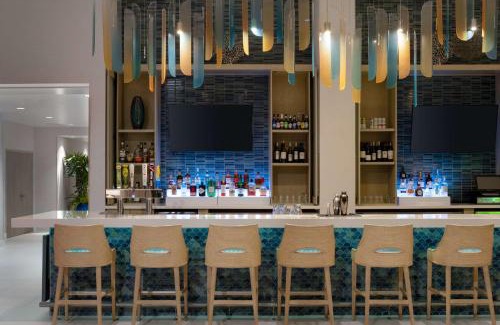 Pineapple Grove Arts District Hotel | Hyatt Place Delray Beach