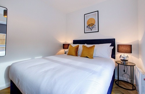 Lavender Fields Apartment | Hybrid Resi - Mitcham |3 Bed Apartment