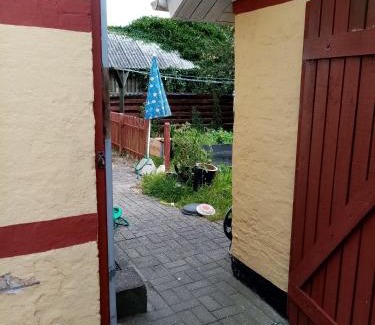 Frostrup House | Hytten