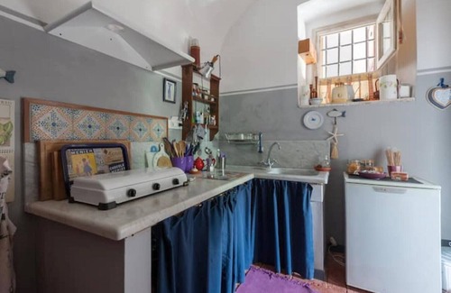 Pugliola Apartment | I Glicini free wifi area bbq