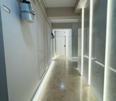 Iasi Apartment | Iassy Airport Luxury Apartments with Parking