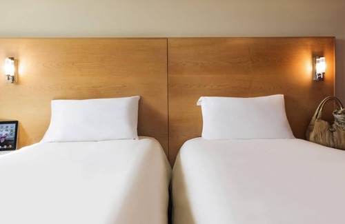 Al Khuwair Hotel | ibis Muscat