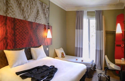 Necker Hotel | Ibis Paris Tour Montparnasse 15Ème