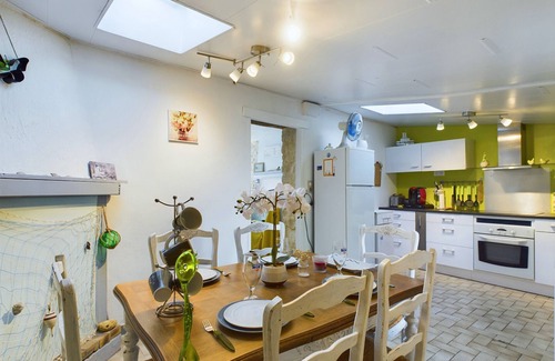 Longeville-sur-Mer Ski Chalet | Ideal for 2 adults and 3 children – Longeville-sur-Mer