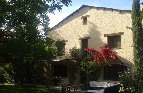 El Poal Cottage | Ideal for family and friends gatherings. Invite peace and rest.