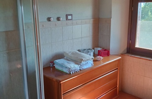 Roccalbegna Apartment | Ideal for those who love nature, spa, sea and mountains!Well located farmhouse!