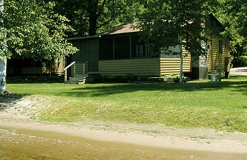Lake Shore Cabin | Ideal Location on Level, Sandy Shore on Beautiful Gull Lake in Brainerd Lakes