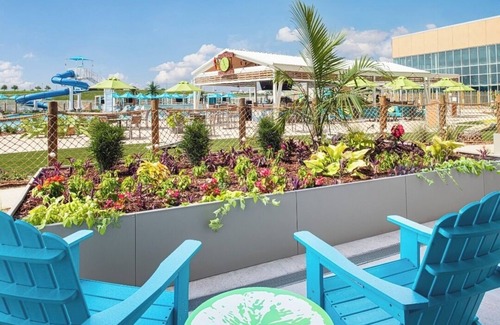 I-435 West KC-KS Hotel | Ideal Room Near Kansas Speedway – 5 Min to Track - Relaxation Meets Adventure