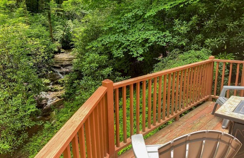 Gerton Cabin | Idyllic Creekside Getaway with Private Waterfall | Near Asheville & Lake Lure