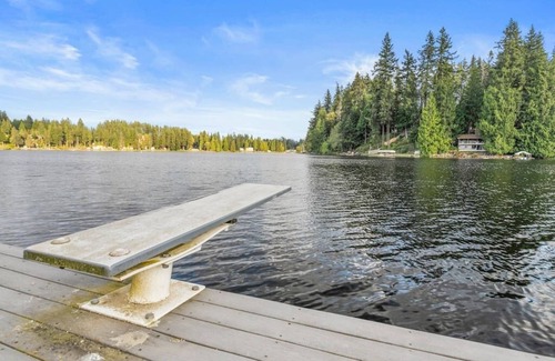 Three Lakes House | Idyllic Lakeside Getaway - Hidden Gem.