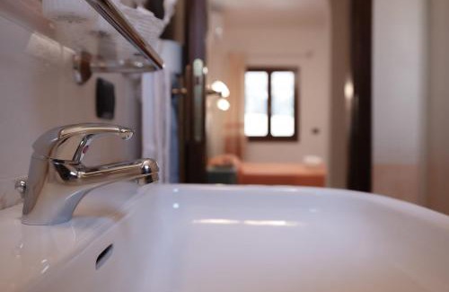 Sos Alinos Apartment | Idyllic Residence Cala Viola T6 2 BedApt sleeps 6