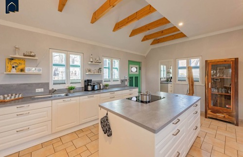 Rankwitz House | Idyllic vacation home on a large plot - lots of peace & nature