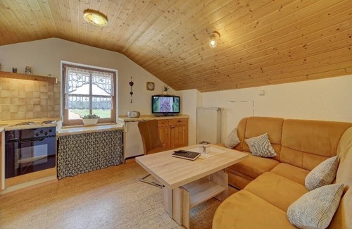 Wegscheid Apartment | Idyllisch gelegene, helle und moderne 75 qm Erdgeschoss Wohnung